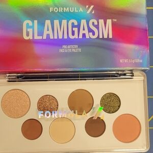 Formula Z Glamgasm Pro Artistry Face & Eye Palette 5.5g